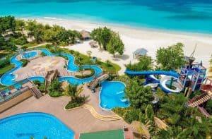 12 Beste All Inclusive Resorts in het Caribisch gebied met waterparken waar je dol op zult zijn!