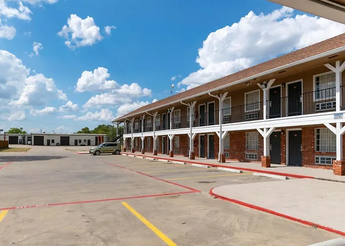 Top Hotels in Kaufman TX to Explore