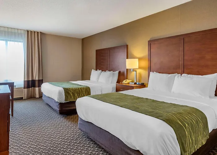 Top Romantic Hotels with Jacuzzis in Charlotte, NC